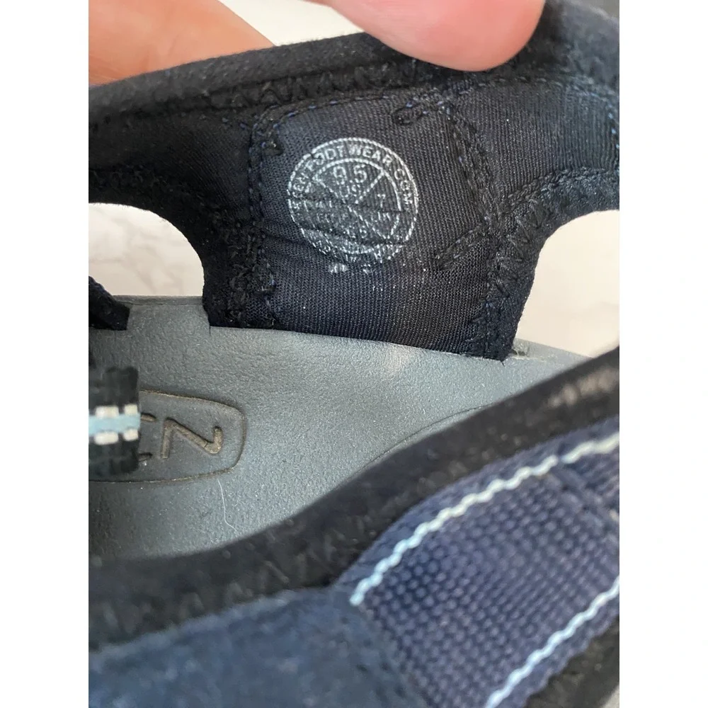 KEEN Women's Navy Blue Outdoor Sandals - Picture 9 of 14